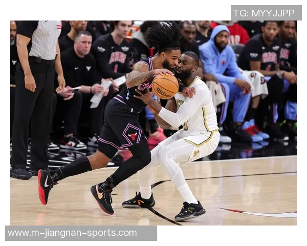 老鹰与公牛的激烈对决谁能在这场NBA较量中笑到最后